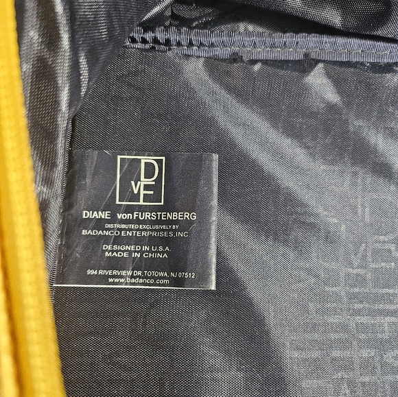 DvF Diane vonFurstenberg Yellow Canvas Convertible Bag Backpack - Picture 14 of 14